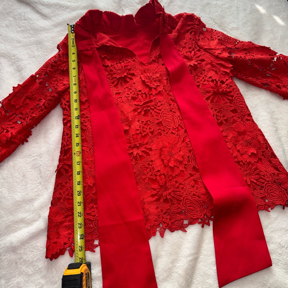 Tuckernuck Red Floral Lace Blouse - Picture 12 of 14